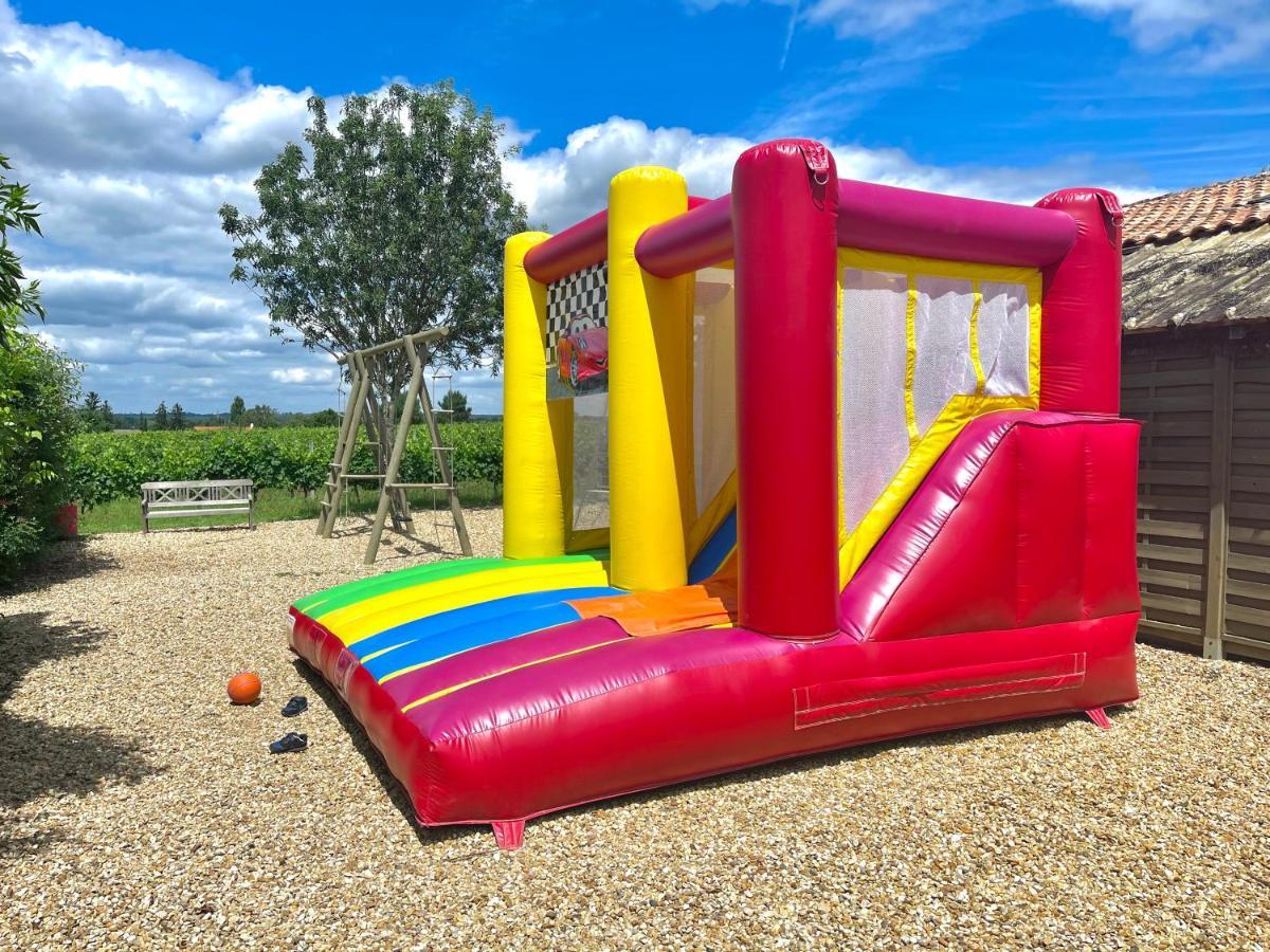 Camping Le Pressoir Petit-Palais-et-Cornemps Εξωτερικό φωτογραφία