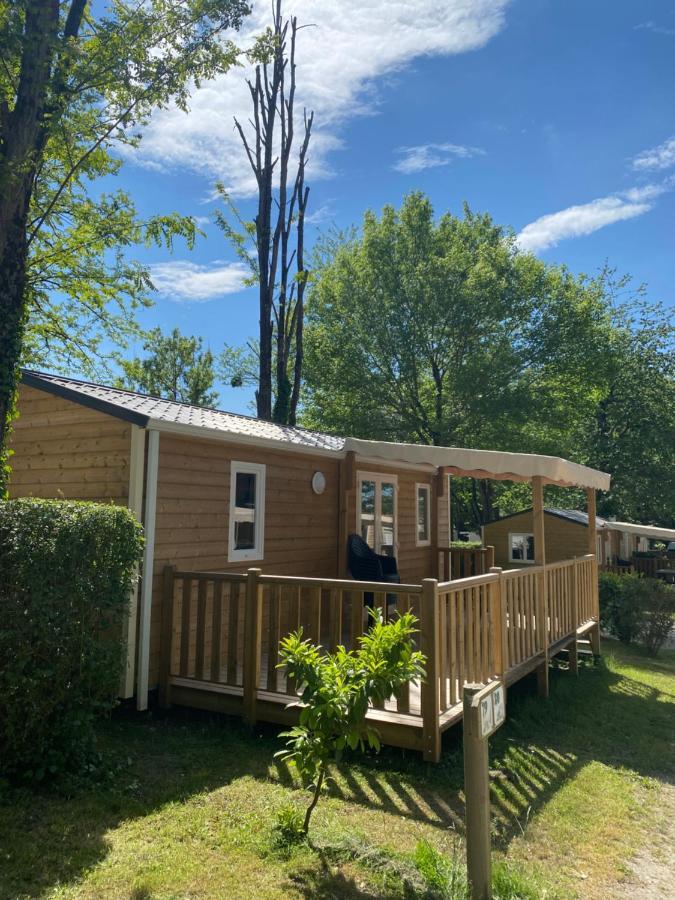 Camping Le Pressoir Petit-Palais-et-Cornemps Εξωτερικό φωτογραφία